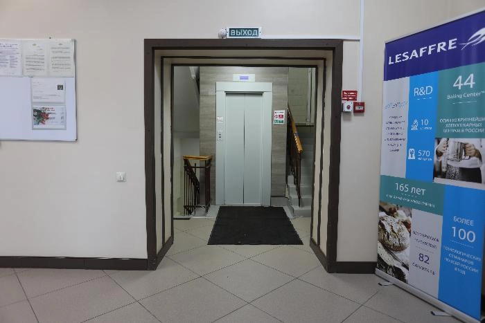 Замена лифта на заводе
